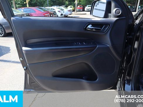 Used 2025 Dodge Durango GT RWD image 14