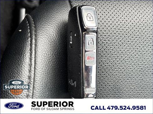 Used 2024 Kia Sportage EX image 40