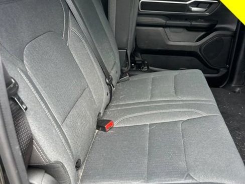 Used 2024 RAM 1500 4x4 Crew Cab image 8