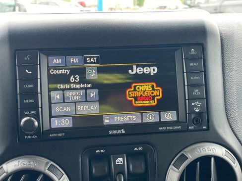 Used 2016 Jeep Wrangler Unlimited Sport AWD/4WD image 35