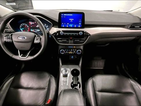Used 2022 Ford Escape SEL FWD image 18