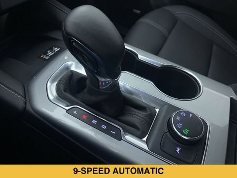 Certified 2024 Chevrolet Blazer LT w/ Sound & Technology Package AWD/4WD image 8