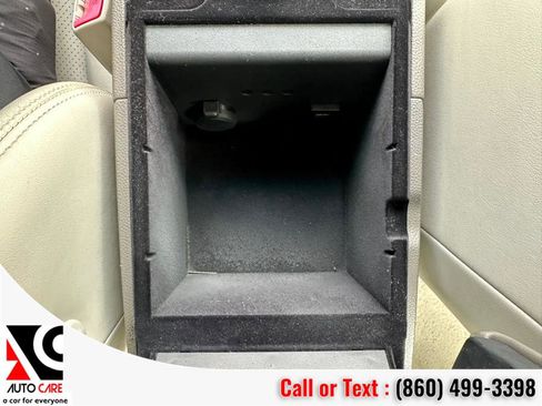 Used 2012 INFINITI G37 x Sedan w/ Premium Pkg image 26