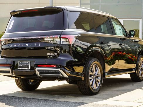 New 2026 INFINITI QX80 Pure AWD/4WD image 12