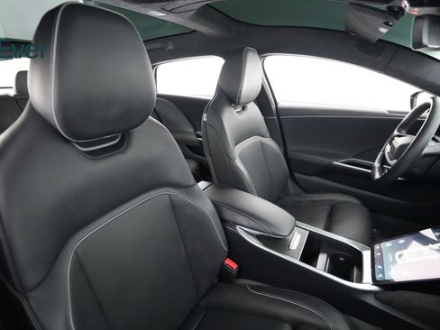 Used 2023 Lucid Air Touring AWD/4WD image 23