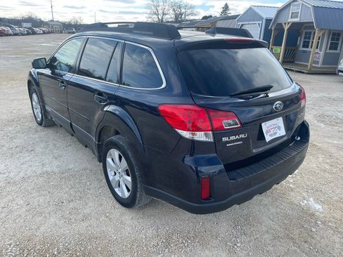 Used 2012 Subaru Outback 2.5i Limited w/ Moonroof Pkg image 4