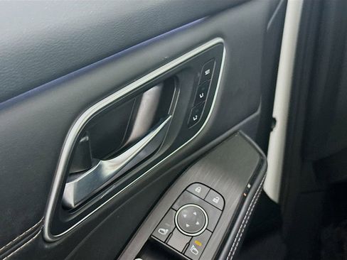 Used 2024 Nissan Rogue Platinum w/ Platinum Premium Package image 20