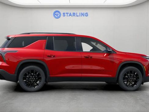 New 2026 Chevrolet Traverse LT w/ Enhanced Driving Package FWD image 6