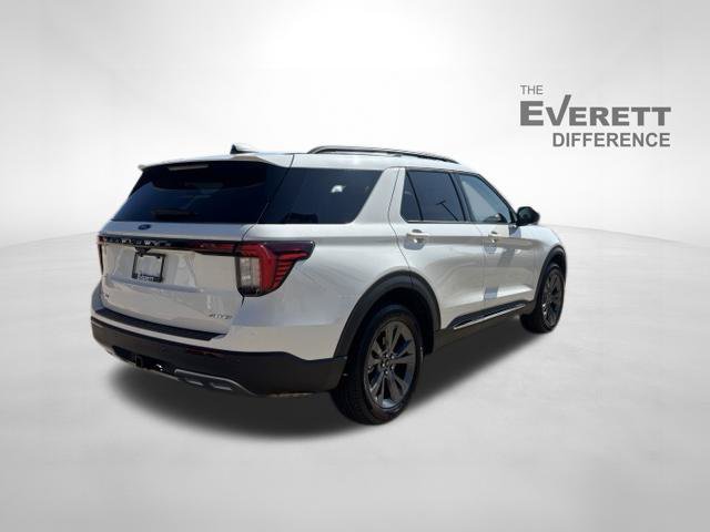 Used 2025 Ford Explorer Active w/ Active Comfort Package AWD/4WD image 7