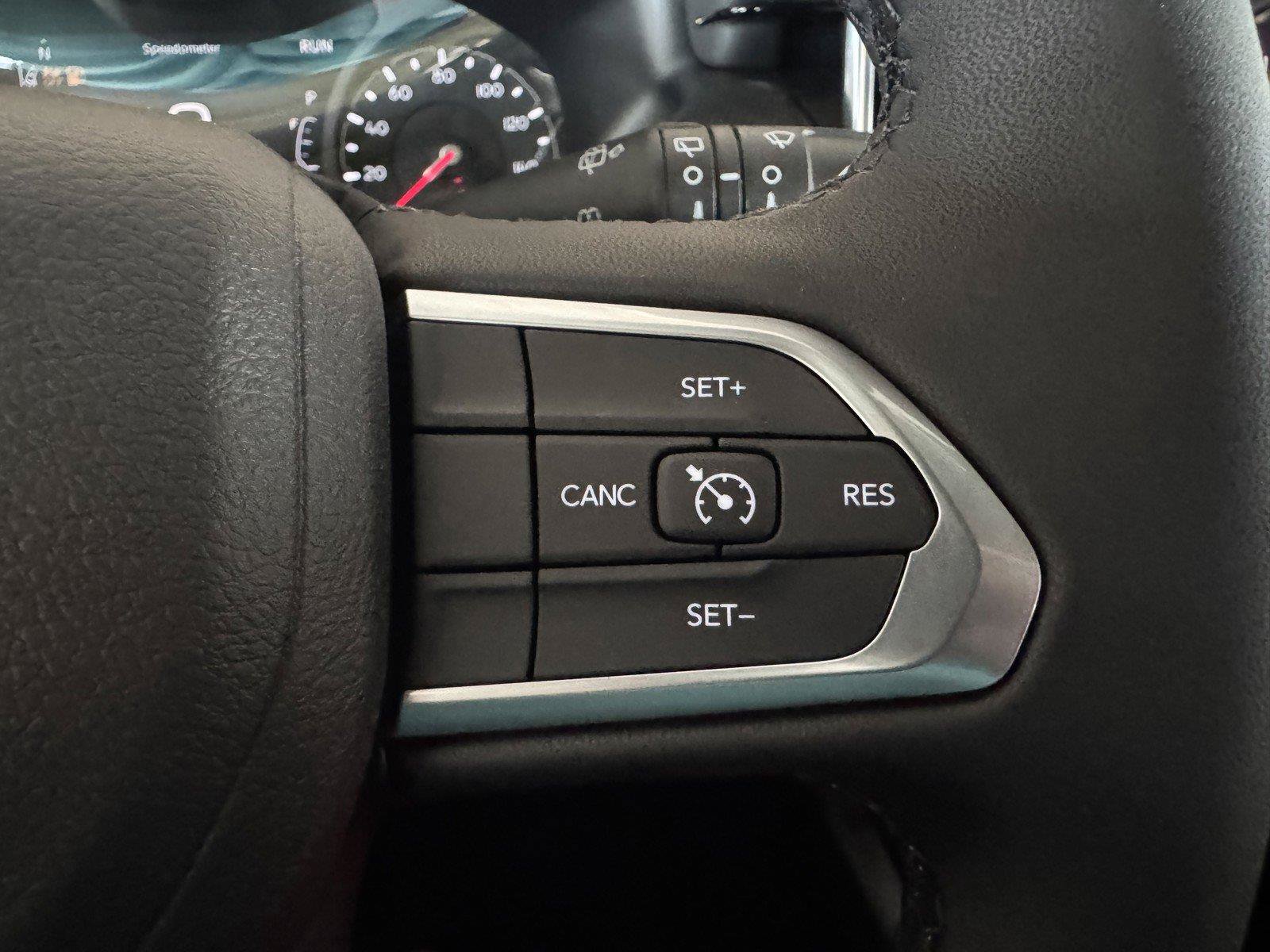 New 2026 Jeep Compass Latitude AWD/4WD image 19