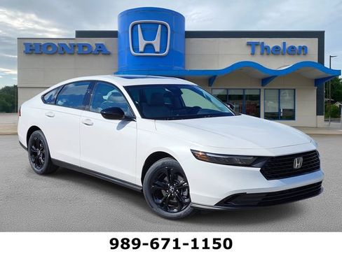 New 2025 Honda Accord SE image 1