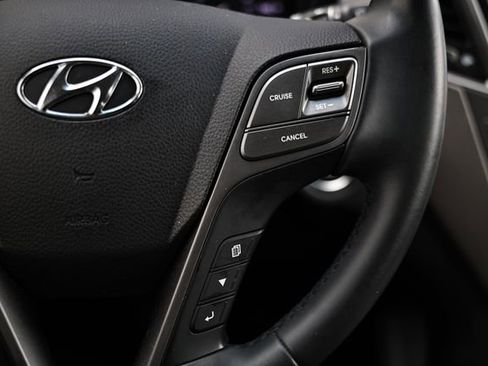 Used 2018 Hyundai Santa Fe Sport image 32