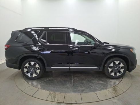 New 2026 Honda Pilot Touring image 8