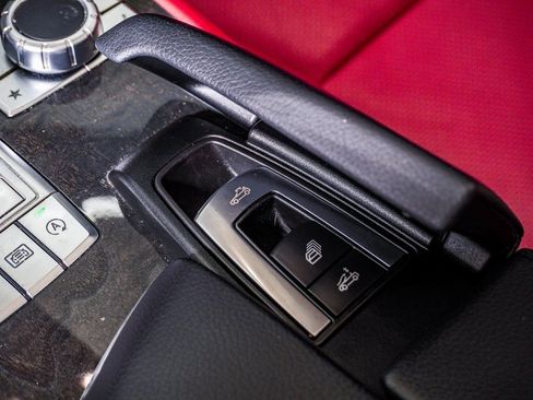 Used 2018 Mercedes-Benz SL 450 image 29