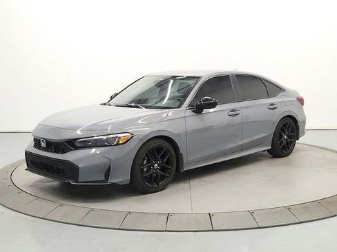 Used 2025 Honda Civic Sport image 3