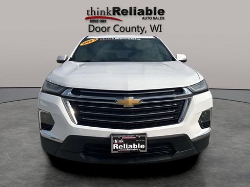 Used 2023 Chevrolet Traverse LT FWD image 9