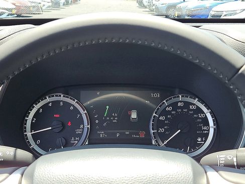 Certified 2026 Toyota Highlander XLE AWD/4WD image 15