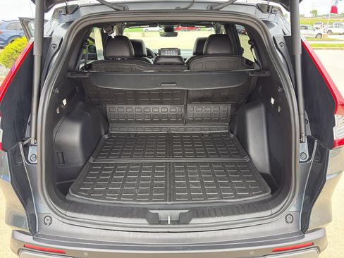 Used 2025 Honda CR-V Sport Touring image 18