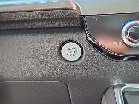 New 2026 Kia Carnival SX Prestige FWD image 29