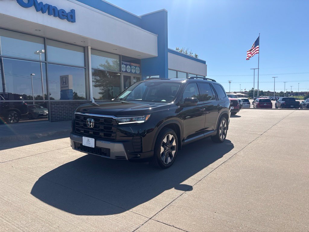 Certified 2026 Honda Pilot Elite image 1