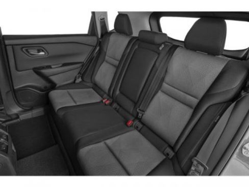Used 2024 Nissan Rogue SV image 16