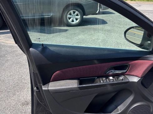 Used 2014 Chevrolet Cruze Eco FWD image 10