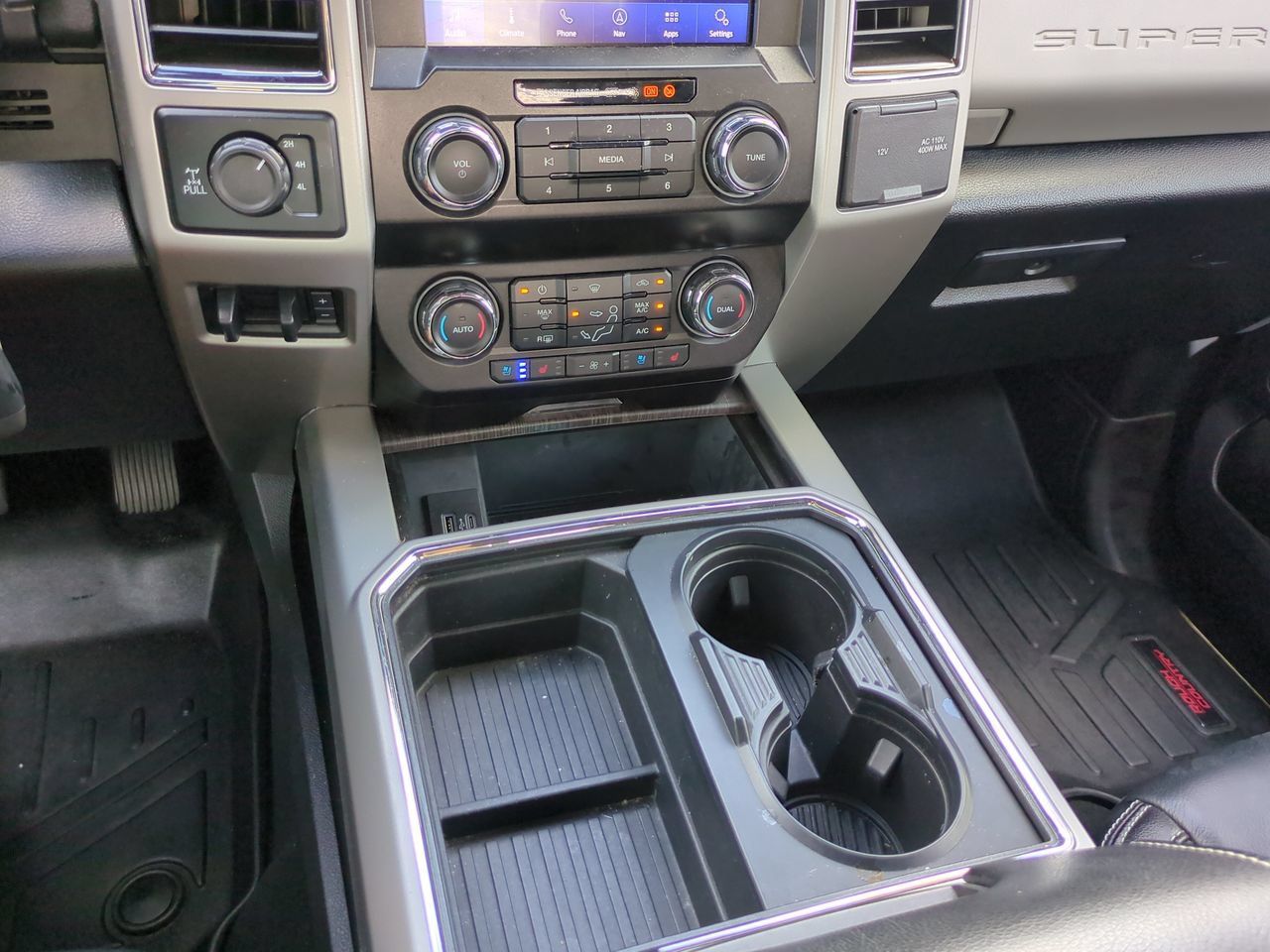 Used 2021 Ford F250 Lariat w/ Lariat Value Package AWD/4WD image 18