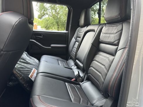 New 2026 Nissan Frontier PRO-4X w/ Pro Premium Package AWD/4WD image 28