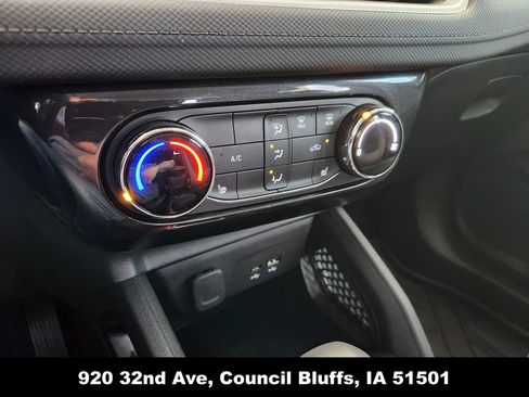 Used 2025 Chevrolet TrailBlazer LT w/ LT Cold Weather Package image 27