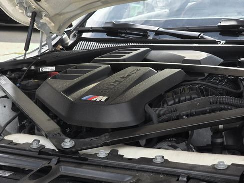 Used 2024 BMW M2 w/ Lighting Package RWD image 21
