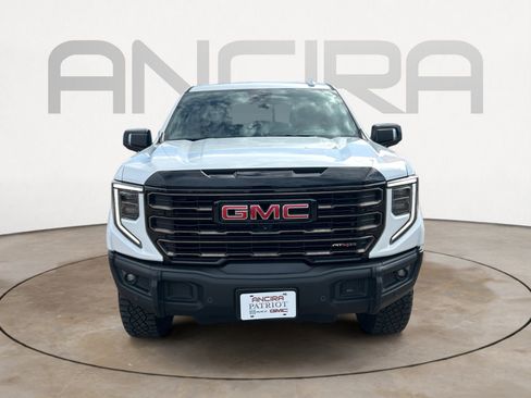 Used 2023 GMC Sierra 1500 AT4X image 5