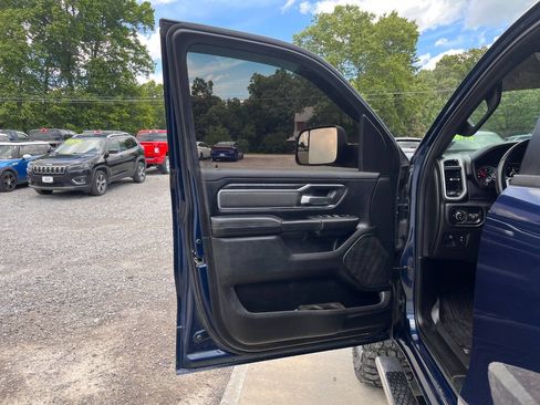 Used 2019 RAM 1500 Big Horn AWD/4WD image 22