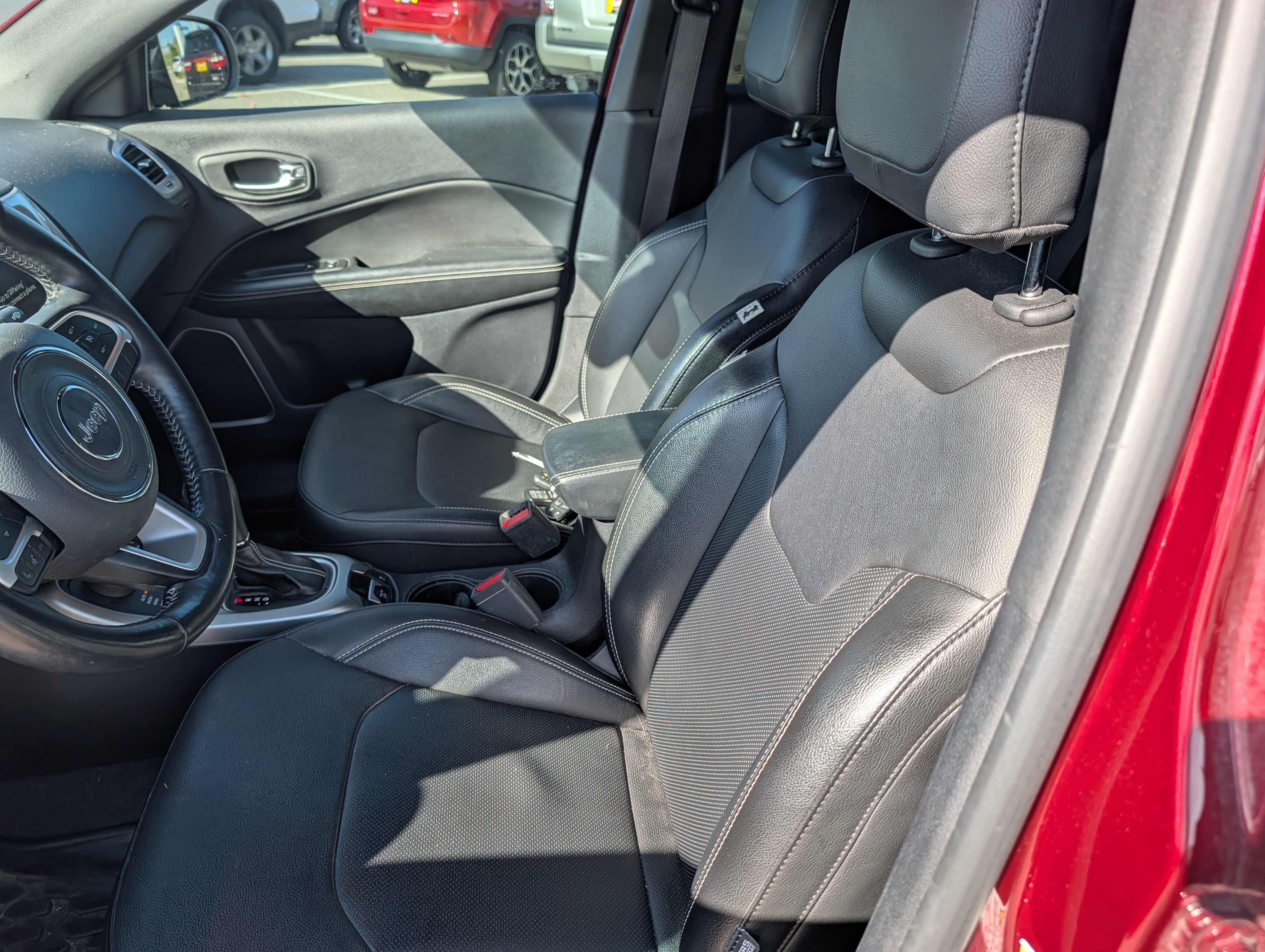 Used 2021 Jeep Compass Latitude AWD/4WD image 8