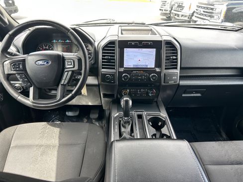 Used 2020 Ford F150 XLT w/ Equipment Group 302A Luxury AWD/4WD image 6