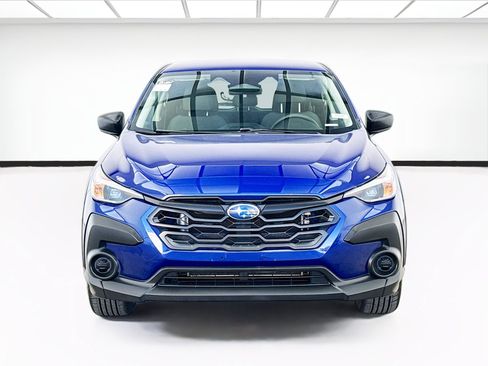 Used 2024 Subaru Crosstrek 2.0i AWD/4WD image 2