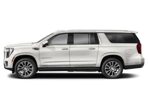Used 2026 GMC Yukon XL Denali w/ LPO, Floor Liner Package RWD image 2