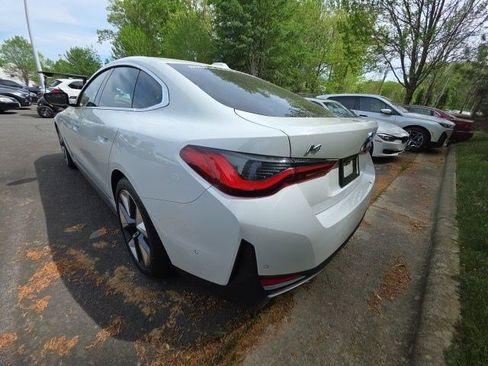 Used 2025 BMW i4 eDrive40 w/ Premium Package image 15