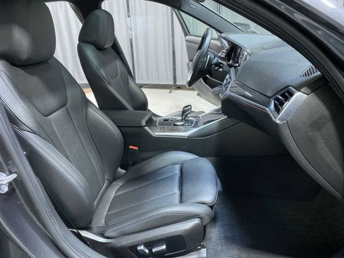 Used 2021 BMW 330i xDrive Sedan w/ Premium Package AWD/4WD image 14
