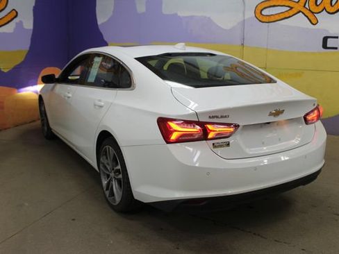 Used 2023 Chevrolet Malibu LT w/ Driver Confidence Package FWD image 6