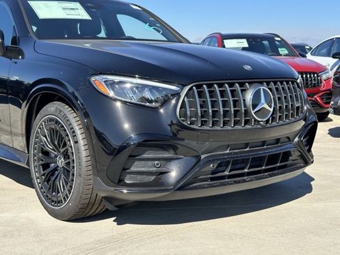 New 2025 Mercedes-Benz GLC 43 AMG 4MATIC Coupe image 3