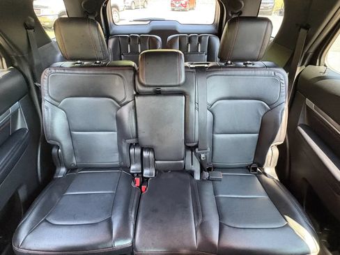Used 2018 Ford Explorer Sport AWD/4WD image 30