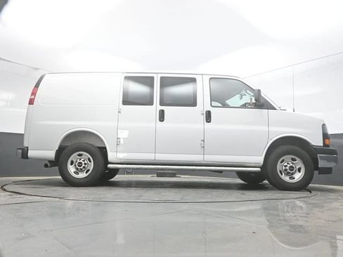 Used 2025 GMC Savana 2500 w/ Driver Convenience Package RWD image 46