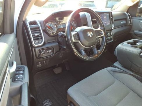 Used 2019 RAM 1500 Big Horn AWD/4WD image 16