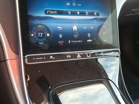 Certified 2025 Mercedes-Benz C 300 4MATIC Sedan image 15