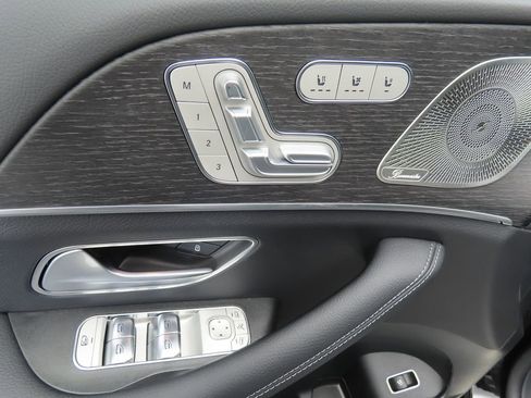 New 2025 Mercedes-Benz GLE 450 4MATIC image 23