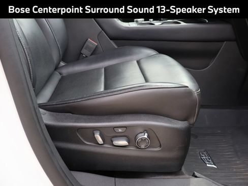 Used 2019 Cadillac XT4 Premium Luxury AWD/4WD image 10