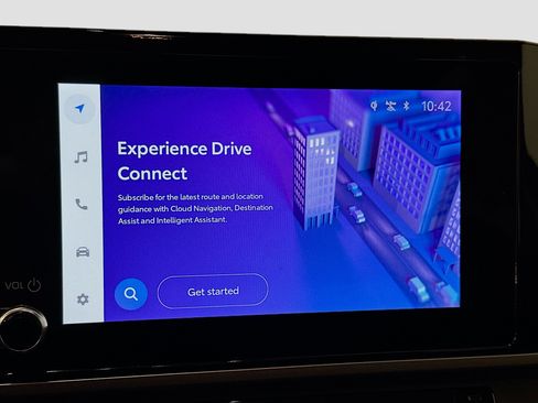 Used 2025 Toyota Camry LE image 22