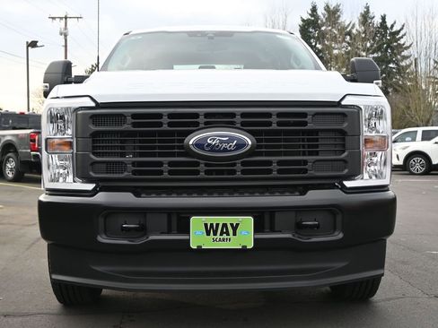 New 2026 Ford F250 XL image 7
