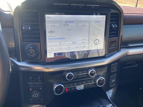 Used 2023 Ford F150 Lariat image 27