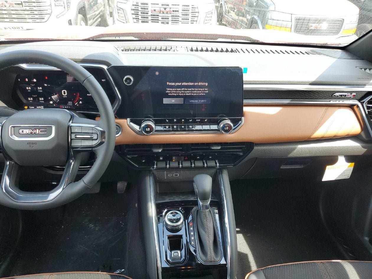 New 2026 GMC Canyon AT4 AWD/4WD image 14